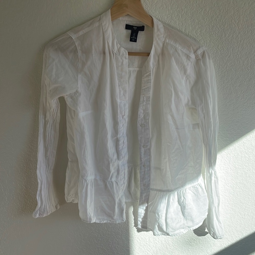 ✨5 FOR $25✨ peplum button-down